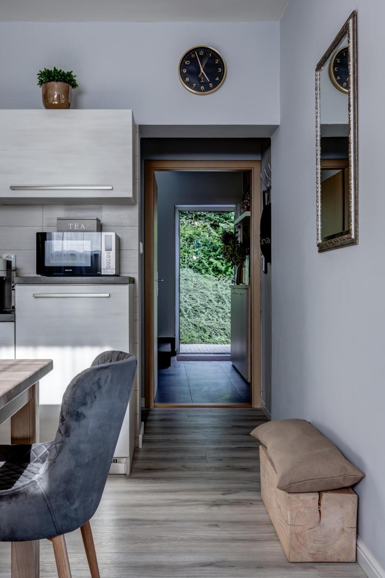 Wellness Apartmany Cesky Raj & Biokolna Lomnice nad Popelkou Extérieur photo