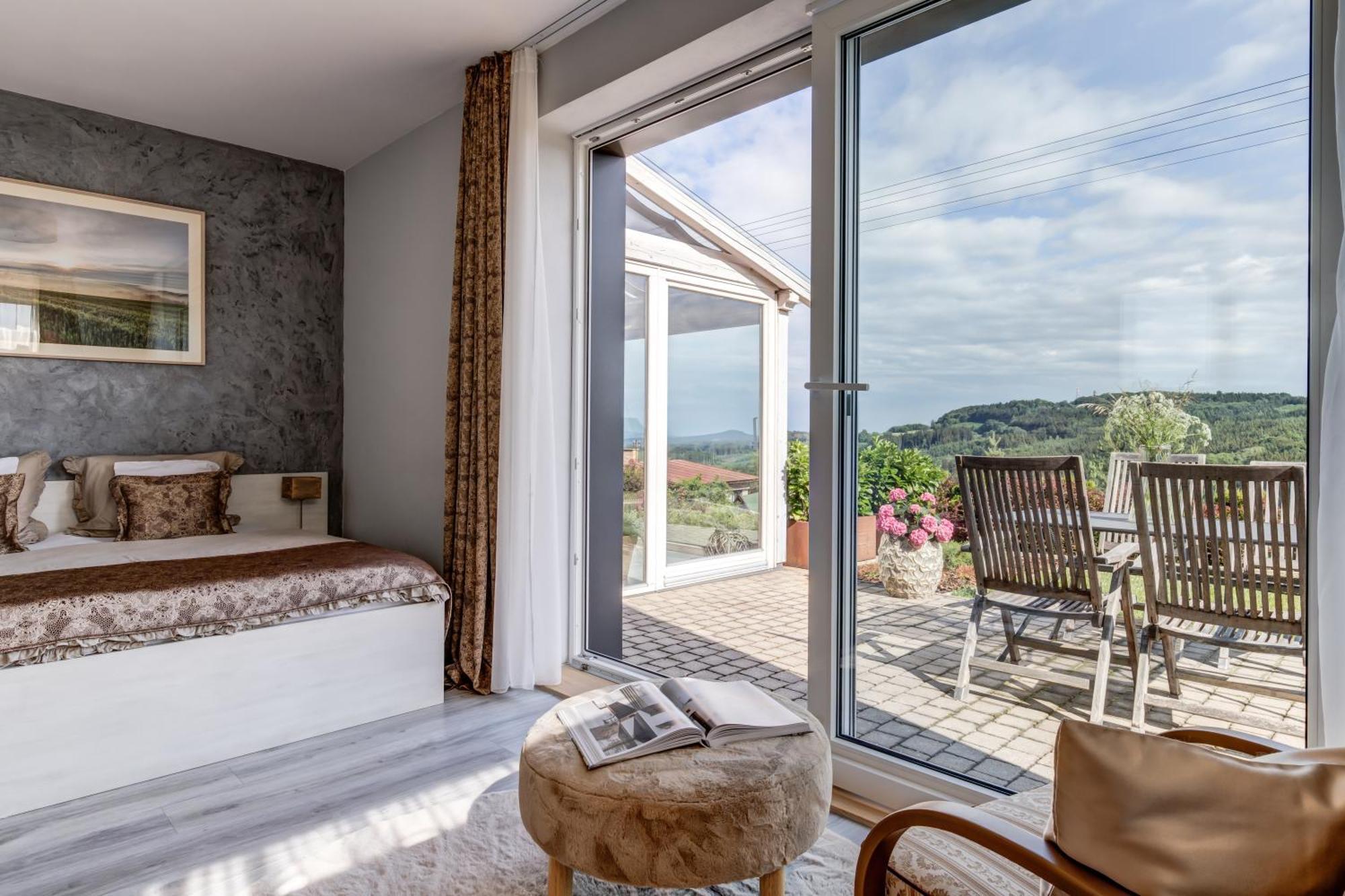 Wellness Apartmany Cesky Raj & Biokolna Lomnice nad Popelkou Extérieur photo